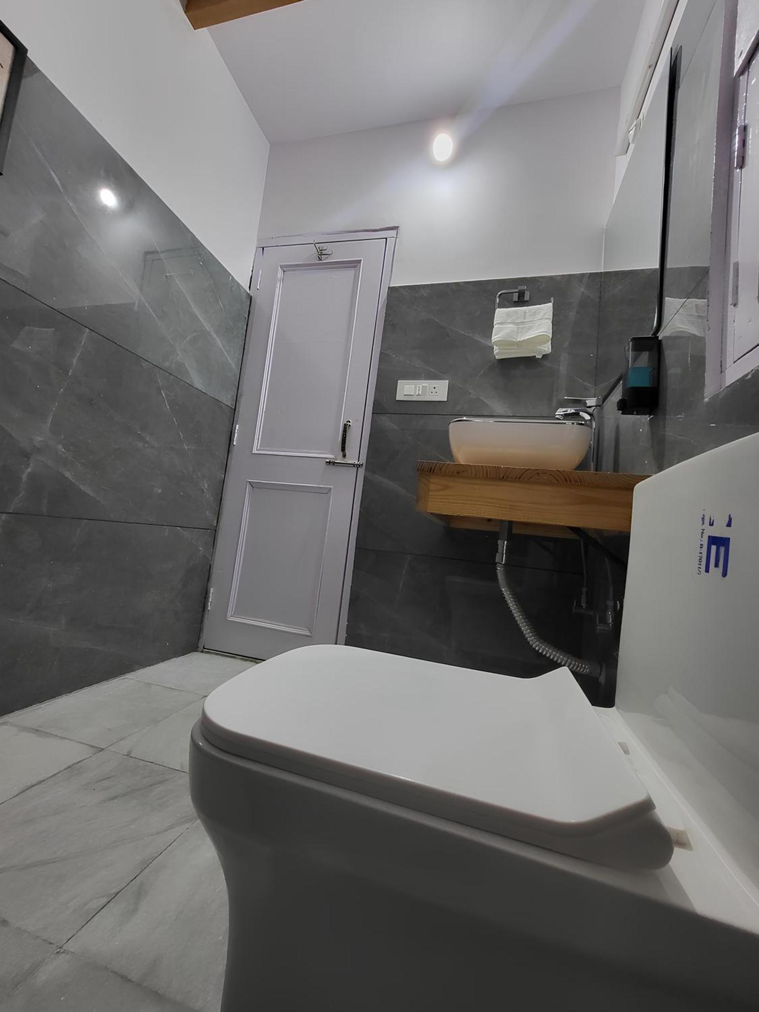 Rainbow Resorts Solan Cameră foto